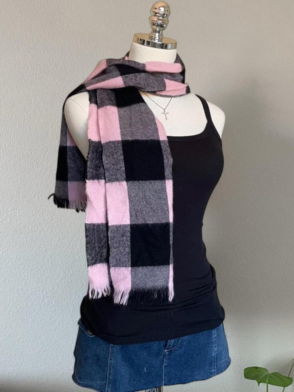 Women's Pink and Black Scarf-wraps